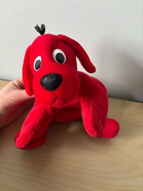 Vintage Clifford the Big Red Dog Plush Stuffed Animal ♥️ 🐶